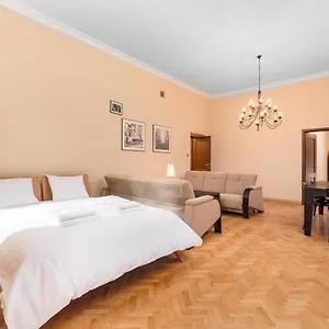  Apartament Apartament Wilcza By Your Freedom